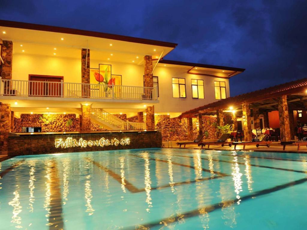 Full Moon Garden Hotel Negombo Zewnętrze zdjęcie