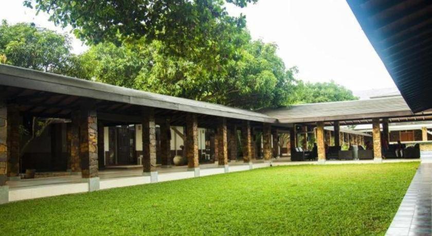 Full Moon Garden Hotel Negombo Zewnętrze zdjęcie