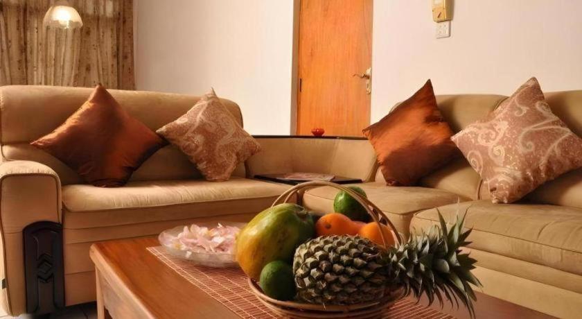 Full Moon Garden Hotel Negombo Zewnętrze zdjęcie